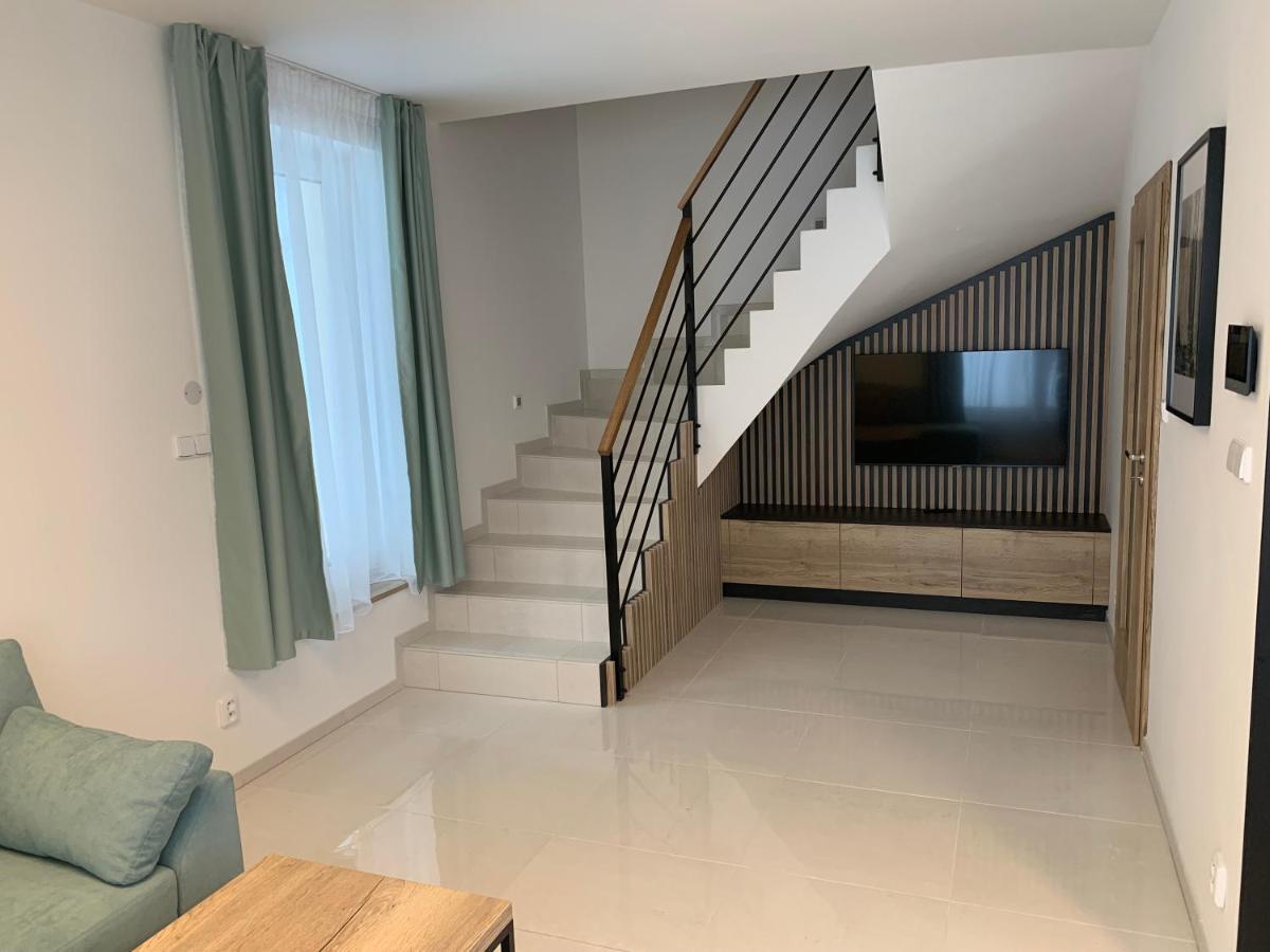 Chaty Pod Klinovcem Loucna pod Klinovcem Luaran gambar
